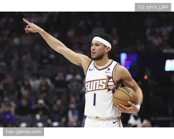 德文·布克晒衣橱，那件外套的价钱够交我半年房租